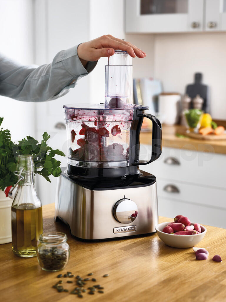 Kuchyňský robot KENWOOD FDM 301 SS