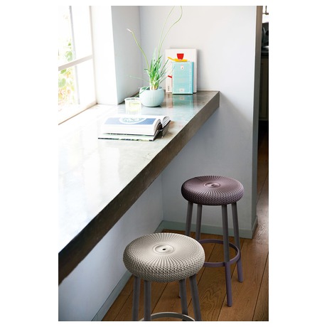 Stolička COZY BAR stool -&nbsp;písková Keter (foto 1)