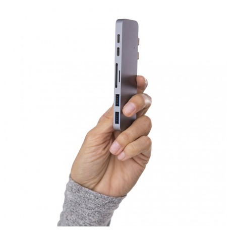Hyper USB-C Hub s&nbsp;Thunderbolt 3&nbsp;- Space Gray (foto 5)