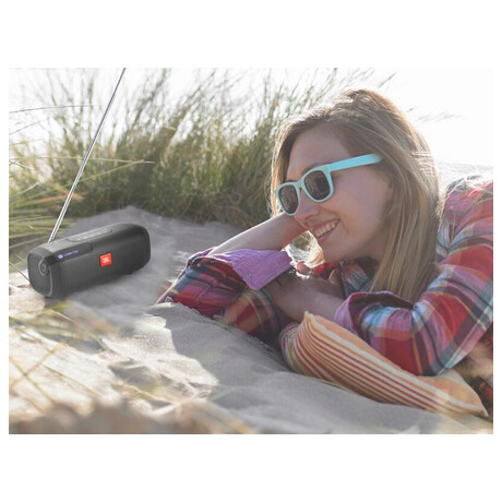 JBL Tuner White