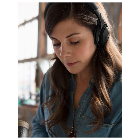 BOSE On-Ear Wireless - černá