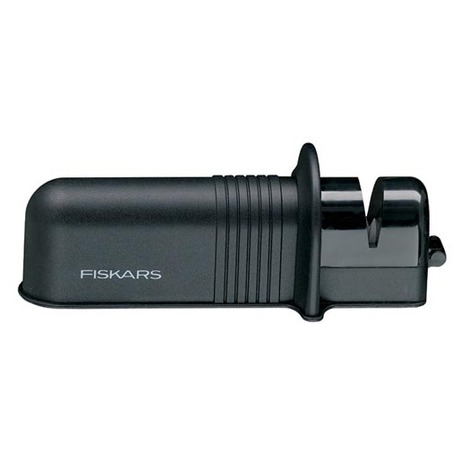 Brousek Fiskars Essential Roll-Sharp 1023811