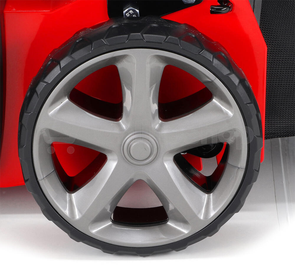 Benzínový vertikutátor VeGA TS40-W 3in1