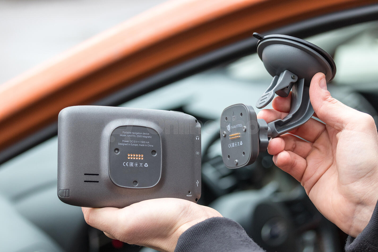 GPS navigace Navitel E505