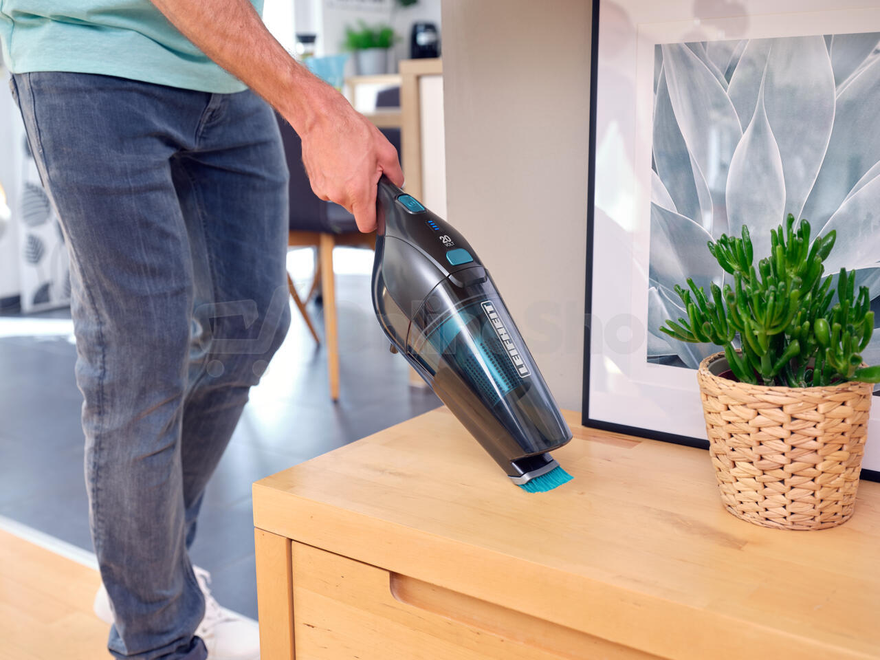 Tyčový vysavač Leifheit Rotaro PowerVac 2v1