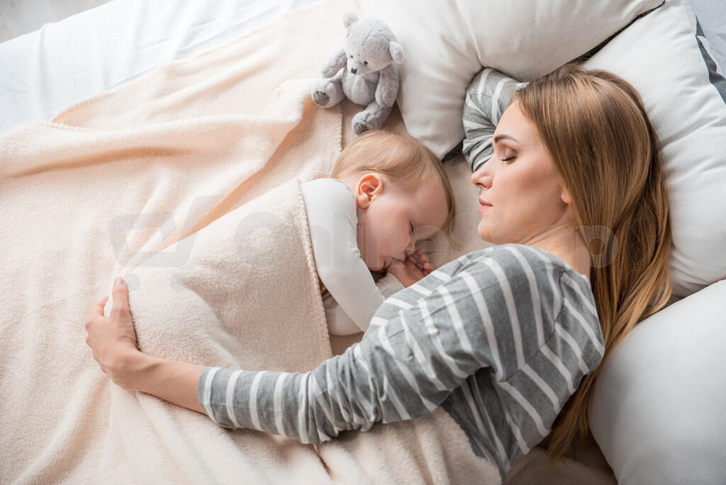 Bezkontaktní teploměr TrueLife Care Q5