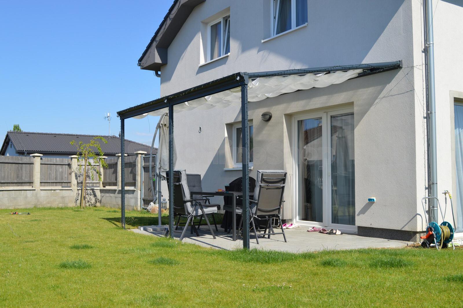 Pergola LANITPLAST WALL 33 hliníková, antracit/čirý