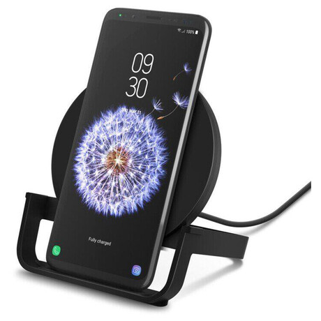 Belkin BOOST CHARGE Qi 10W Bezdrtov stojnkov nabjeka, ern (WIB001vfBK)