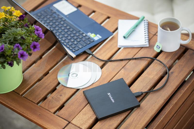 VERBATIM externí mechanika DVD-RW Rewriter USB-C, černá + NERO (43886)