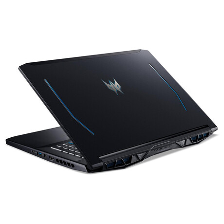 Acer PREDATOR Helios 300 (foto 3)