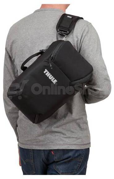Fotobatoh THULE Covert 32 L TCDK232, černý