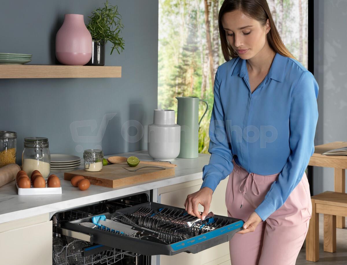 Myčka nádobí Electrolux EEG48300L 700 GlassCare