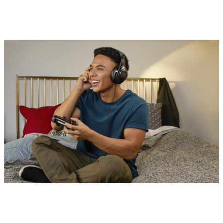 Sluchátka JBL Quantum 200, černá