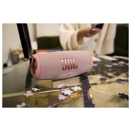 JBL Charge 5&nbsp;Pink (foto 7)