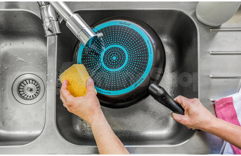Pánev Tefal Simply Clean 20 cm