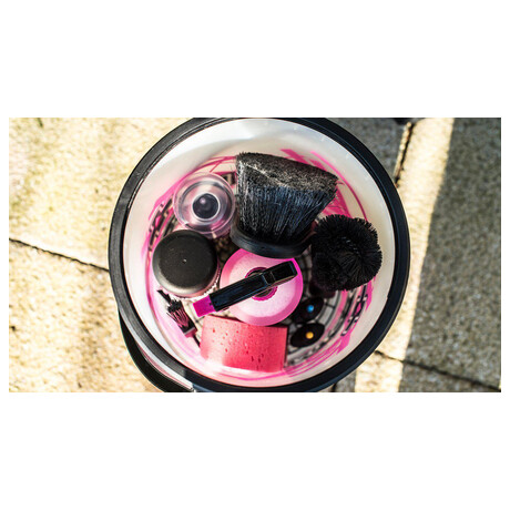 Muc-Off Dirt Bucket Kit with Filth Filter