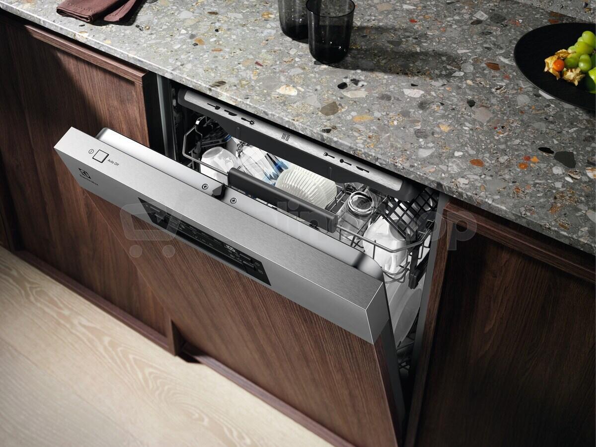 Myčka ELECTROLUX EEM69300IX