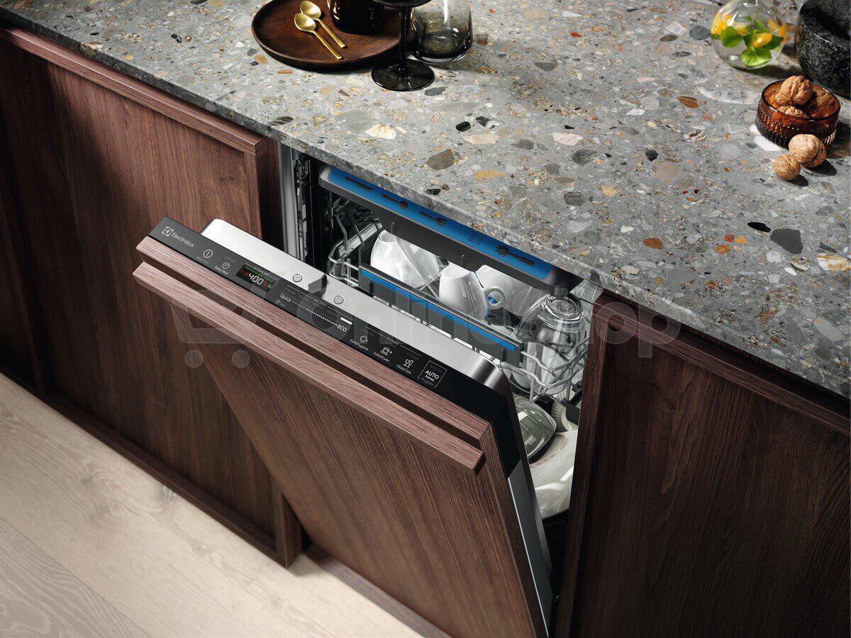 Myčka Electrolux EEM63301L