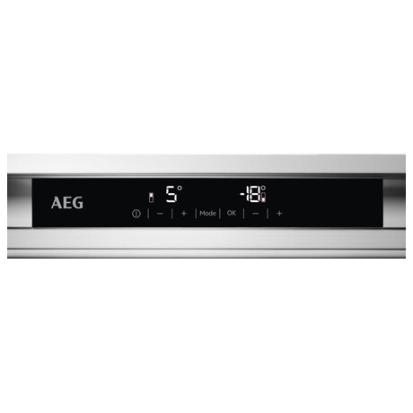 AEG Mastery SCE818D3FS (foto 1)