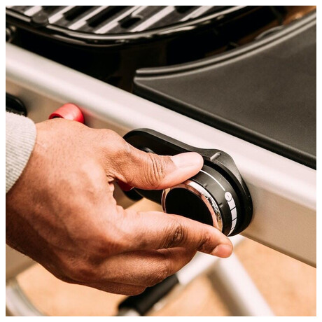 Plynov gril Weber Traveler