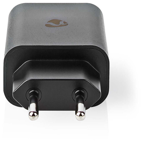 Adaptér USB NEDIS WCQC402ABK