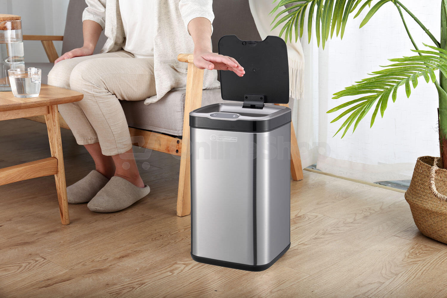Bezdotykový odpadkový koš Helpmation CUBE AK6311, 20L