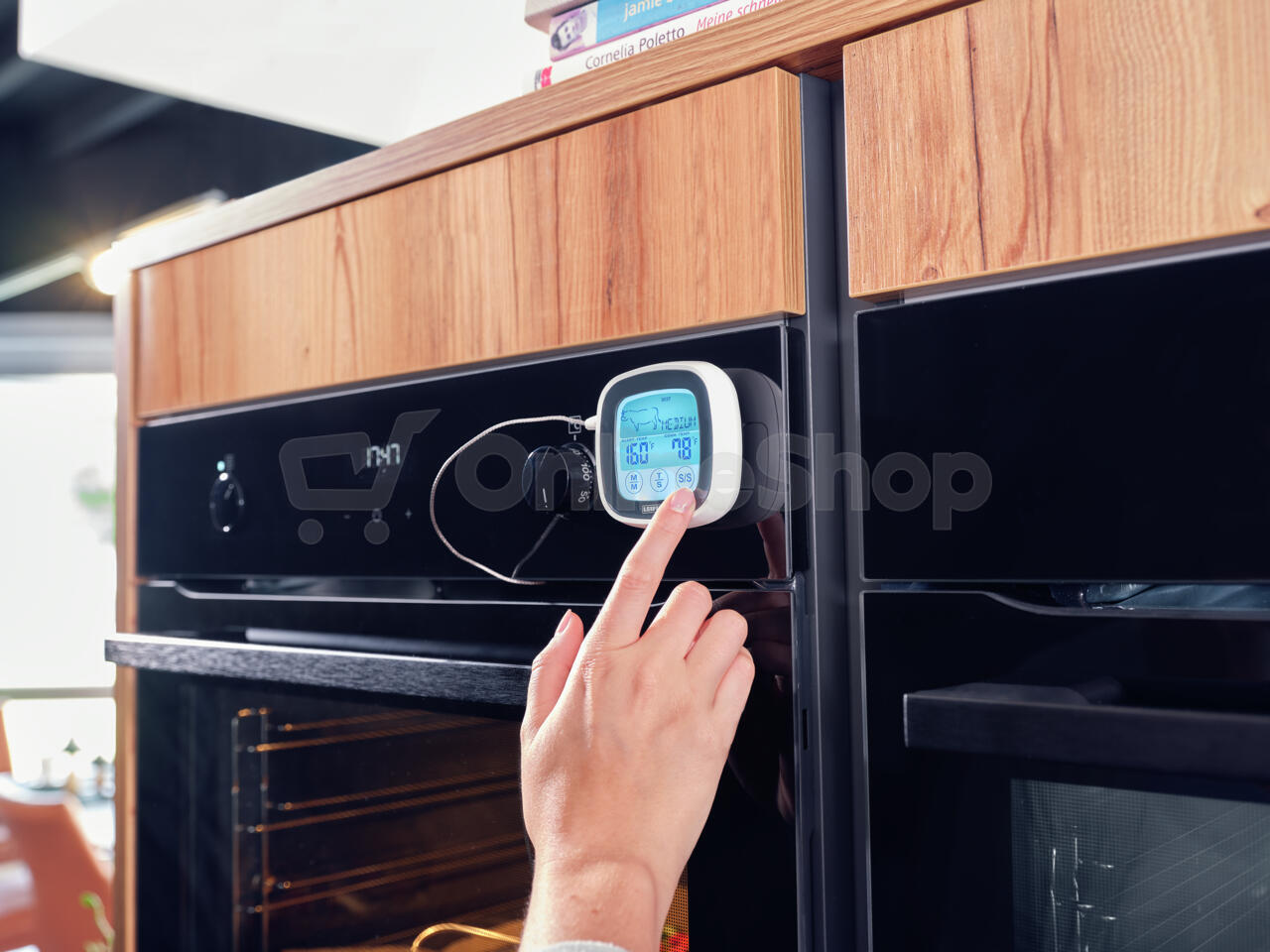 Digitální teploměr pro pečení a BBQ LEIFHEIT