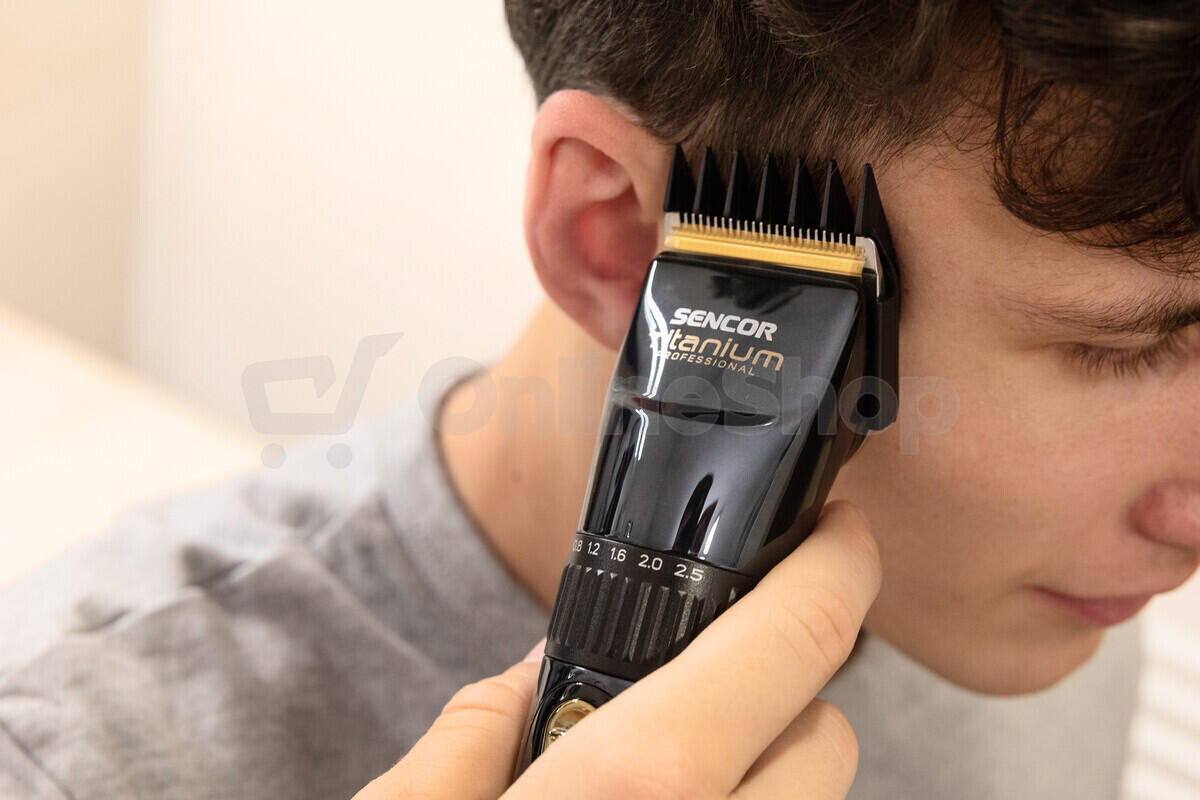 Zastřihovač vlasů Sencor SHP 8900BK