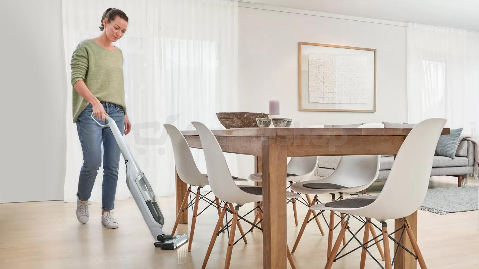 Tyčový vysavač Bosch BBH3ALL28