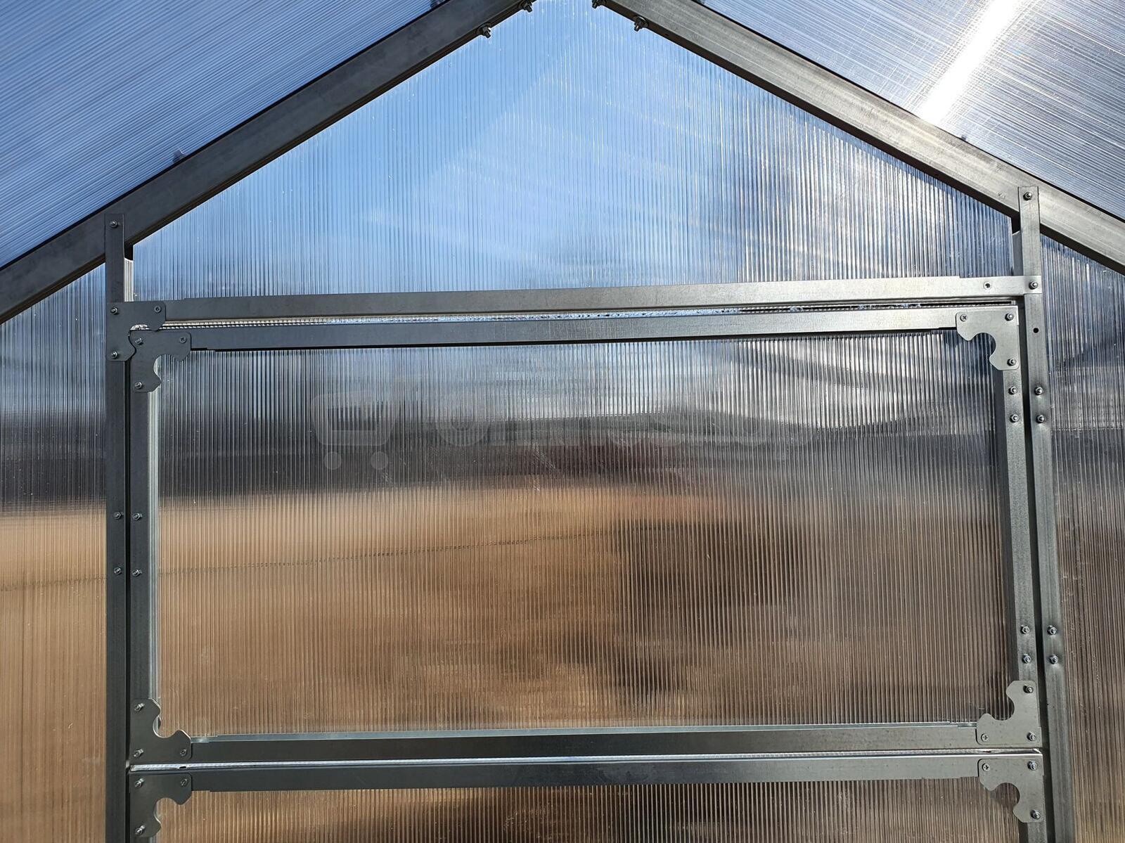 Skleník LANITPLAST DOMIK 2,6x2 m PC 4 mm LG2552