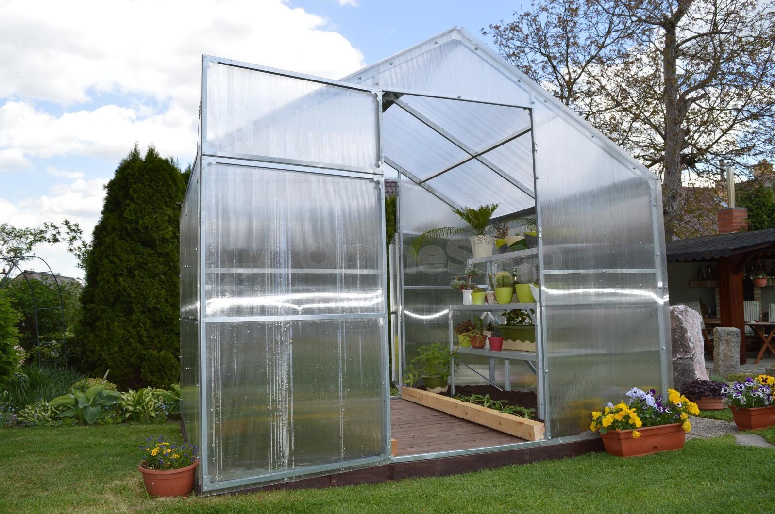 Skleník LANITPLAST DOMIK 2,6x2 m PC 4 mm LG2552