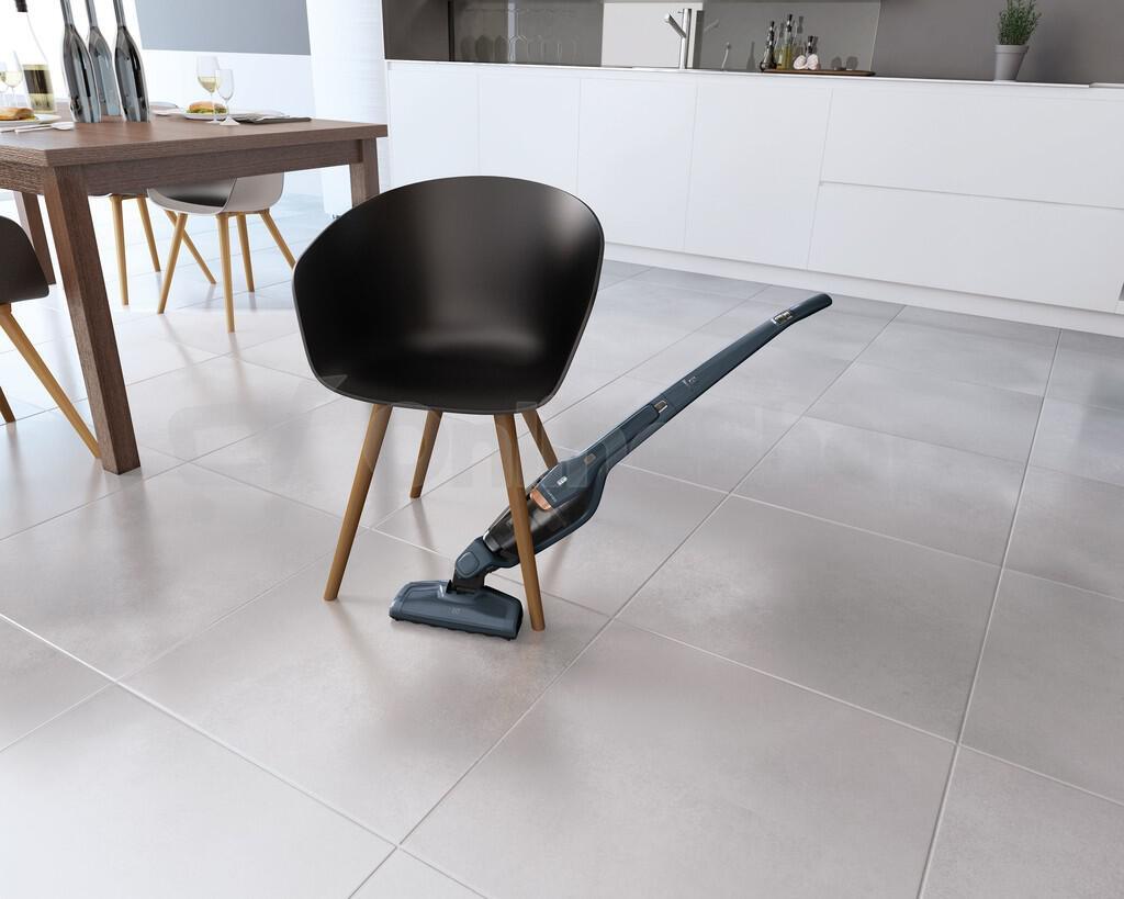 Tyčový vysavač Electrolux Ergorapido Classic EERC75DB