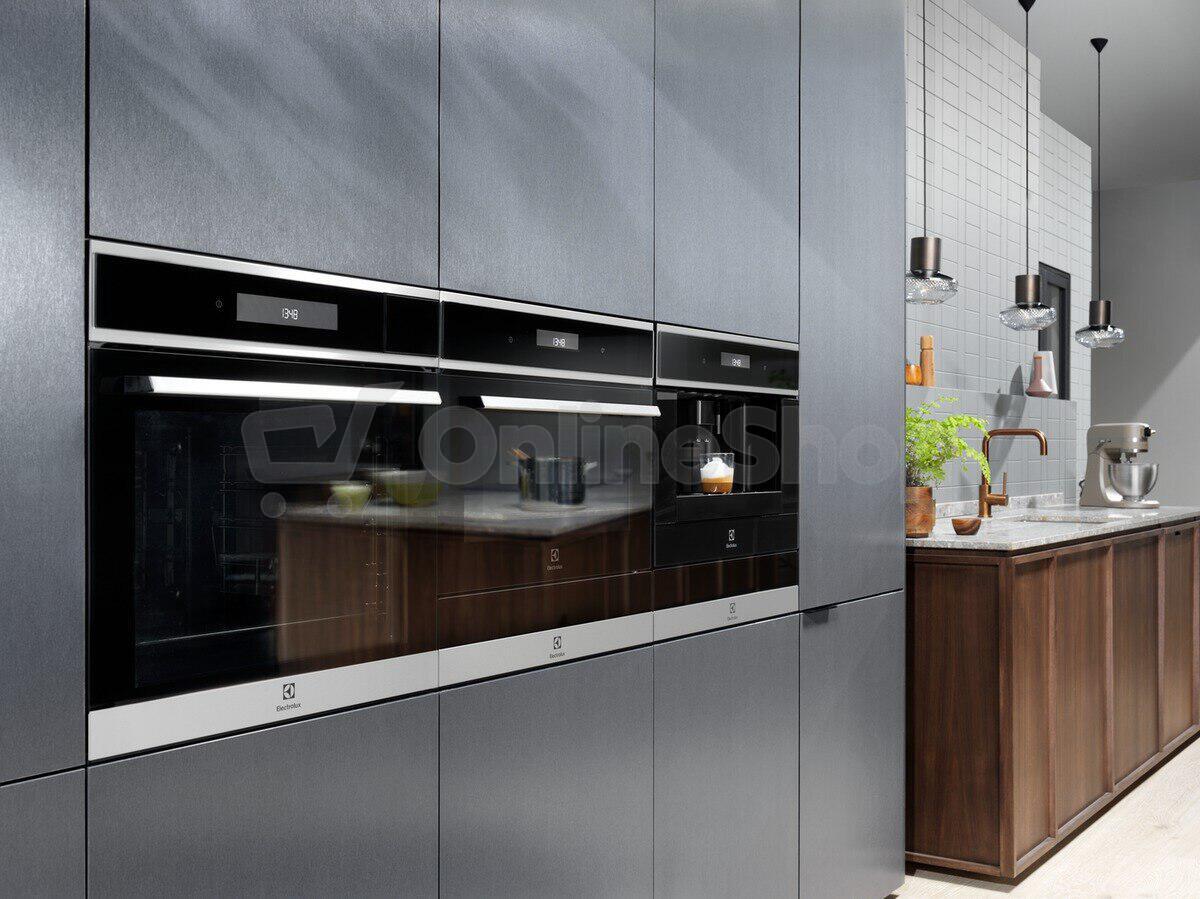 Ohřívací zásuvka Electrolux 900 PRO EBD4X