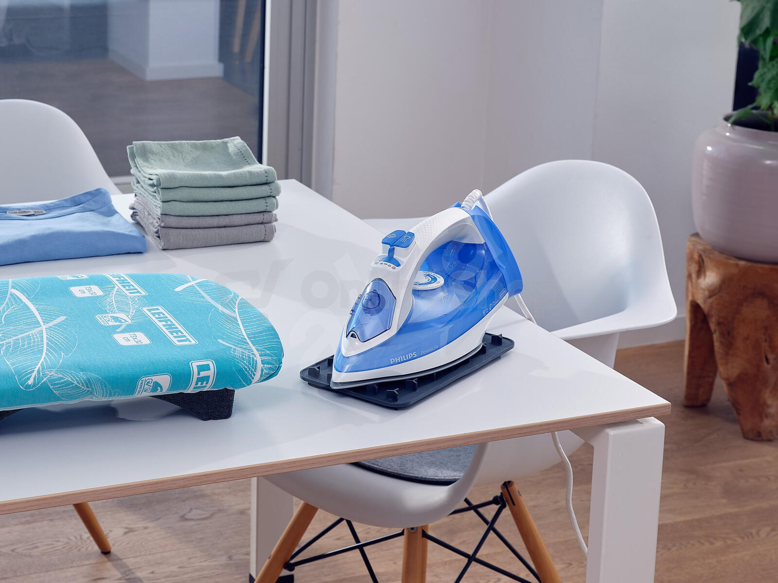 Žehlicí prkno Air Board L Solid Shoulder LEIFHEIT | Skutečná fotografie prodávaného kusu | Skutečná fotografie prodávaného kusu | Skutečná fotografie prodávaného kusu