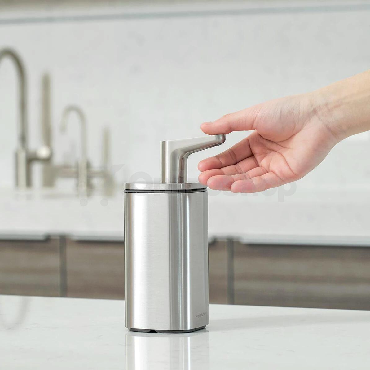Dávkovač mýdla a desinfekce Simplehuman Pulse - 295 ml, nerez ocel KT1183