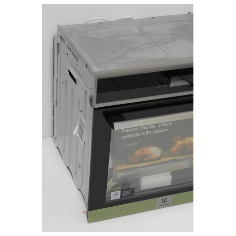 Trouba Electrolux EOC8P39WX