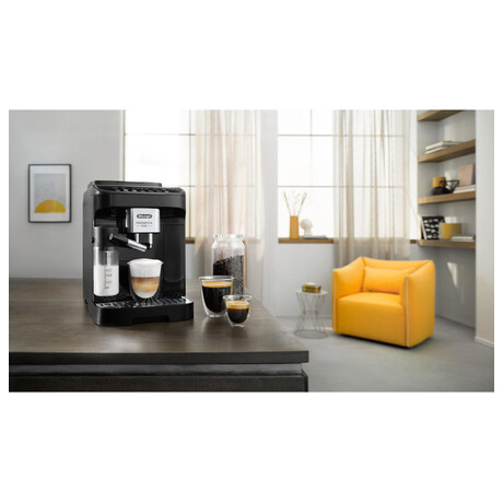 Automatický kávovar DeLonghi Magnifica EVO ECAM 290.61.B