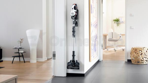 Tyčový vysavač Bosch BBS711W