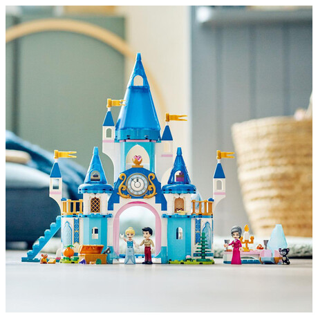 LEGO IDisney 43206 Zmek Popelky akrsnho prince (foto 4)
