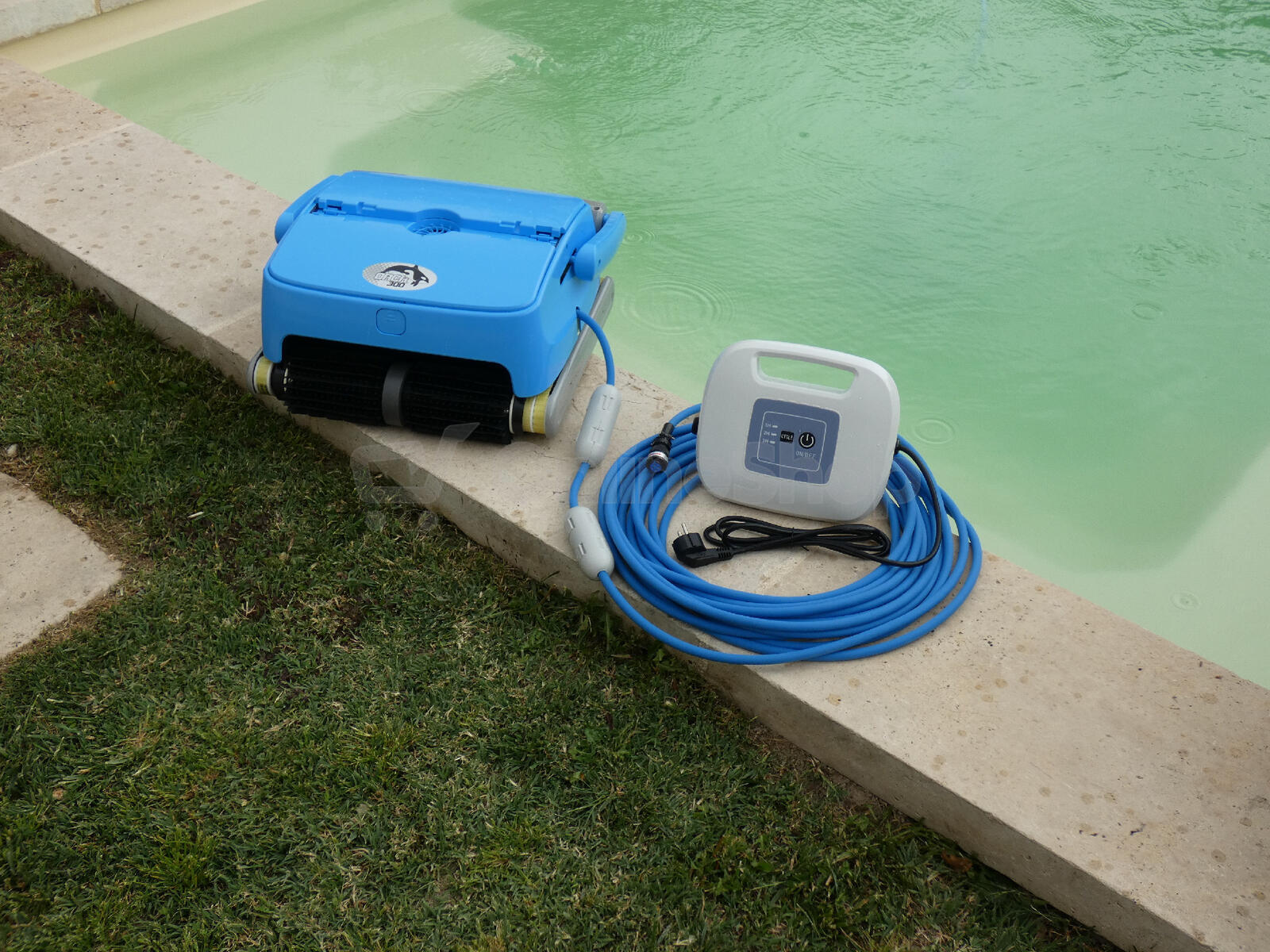 Automatický vysavač CF Orca 300 PRO