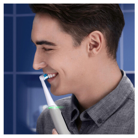 Elektrick zubn kartek Oral-B iO6 Series, ed