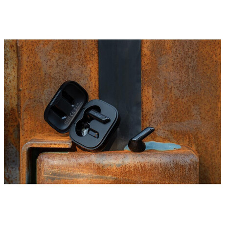 Bezdrtov sluchtka Buxton (BTW 3300 TWS), ern