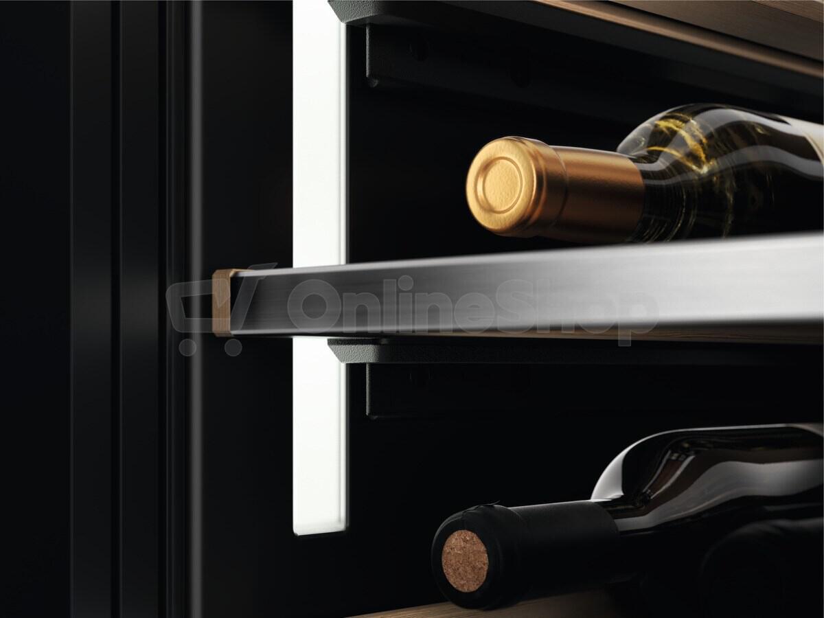 Vinotéka Electrolux EWUS018B7B