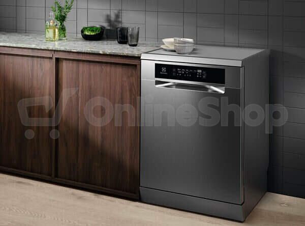 Myčka Electrolux ESM89400SX