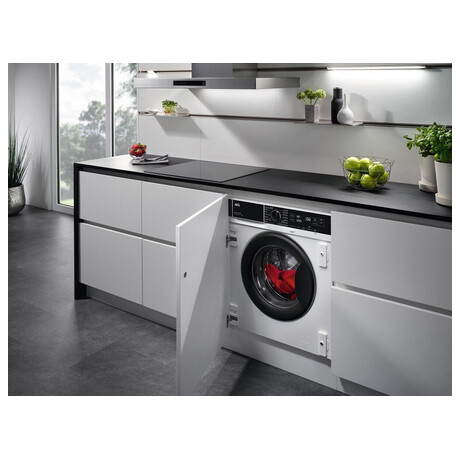 AEG L8FBE48SCI (foto 1)