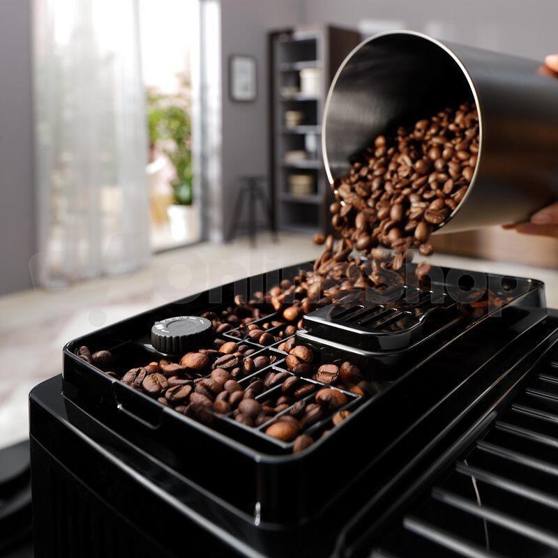 Automatický kávovar DeLonghi Magnifica Start ECAM 220.30.SB