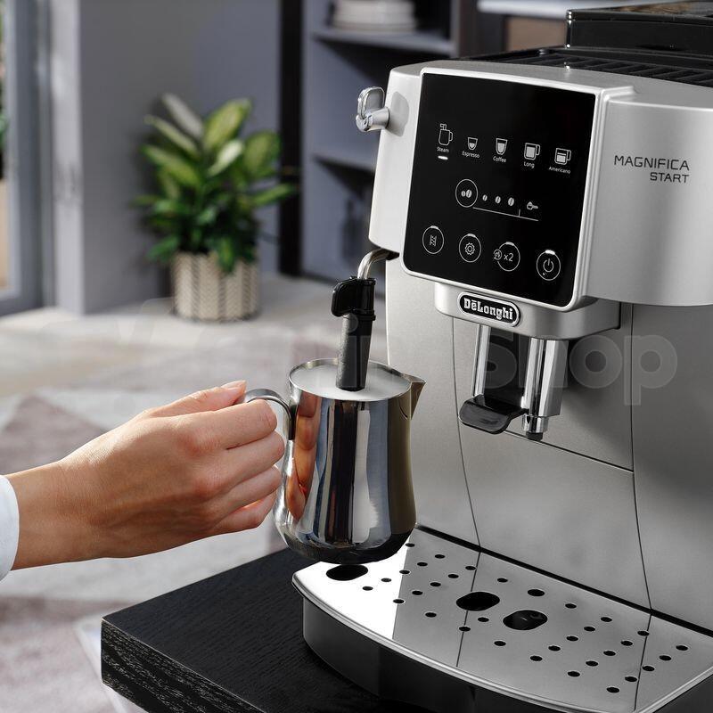 Automatický kávovar DeLonghi Magnifica Start ECAM 220.30.SB