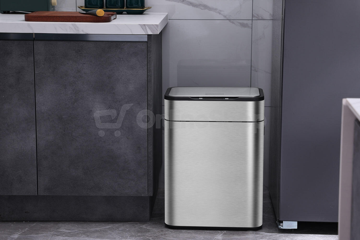 Bezdotykový odpadkový koš Helpmation ELEGANT AK5514, 30 l