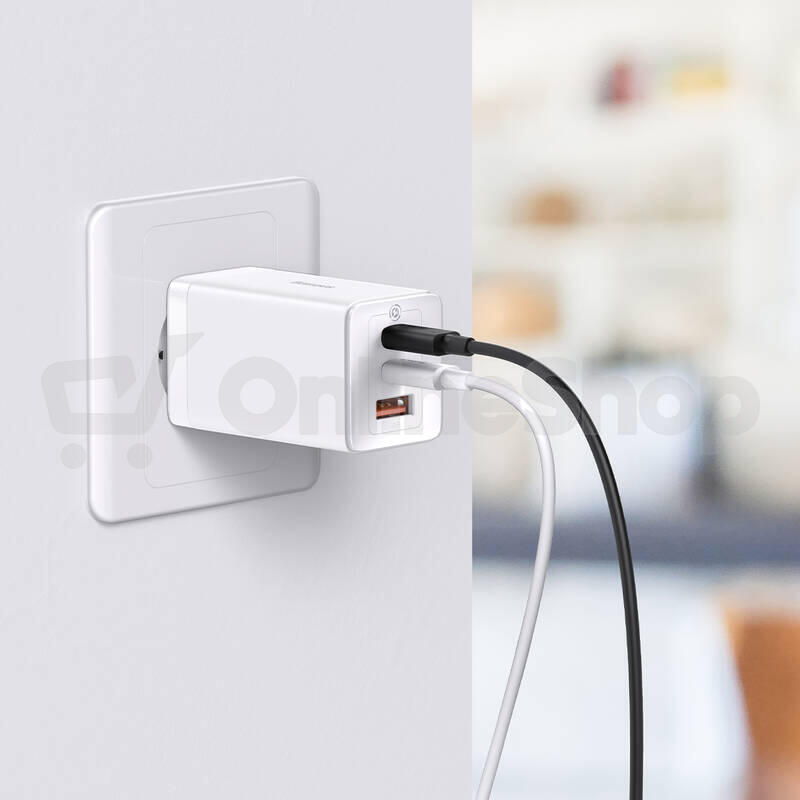 Baseus GaN5 Pro rychlonabíjecí adaptér 2x USB-C + USB-A 65W bílá (CCGP120202)
