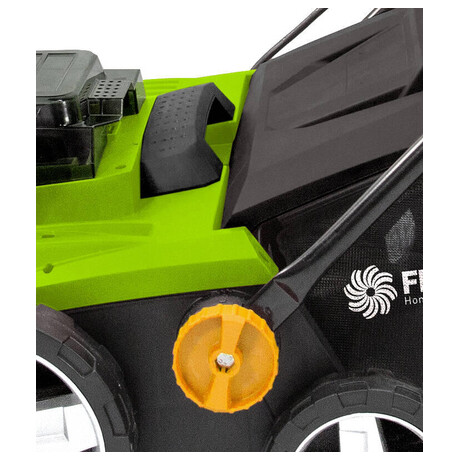 Akumultorov vertikuttor Fieldmann FZV 70905-0